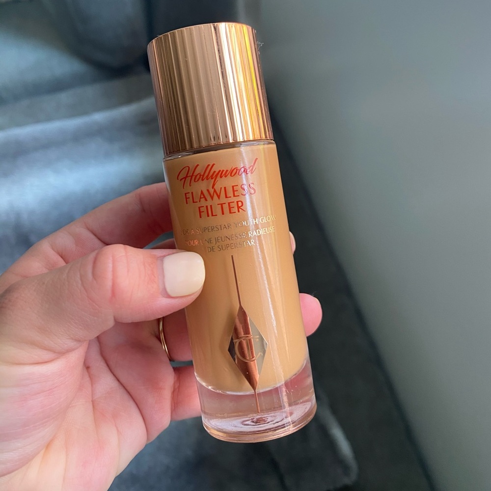 Charlotte Tilbury Hollywood Flawless Filter